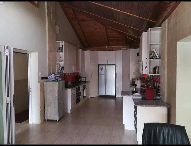 3 BEDROOM FREESTANDING SOLD IN AVONDALE